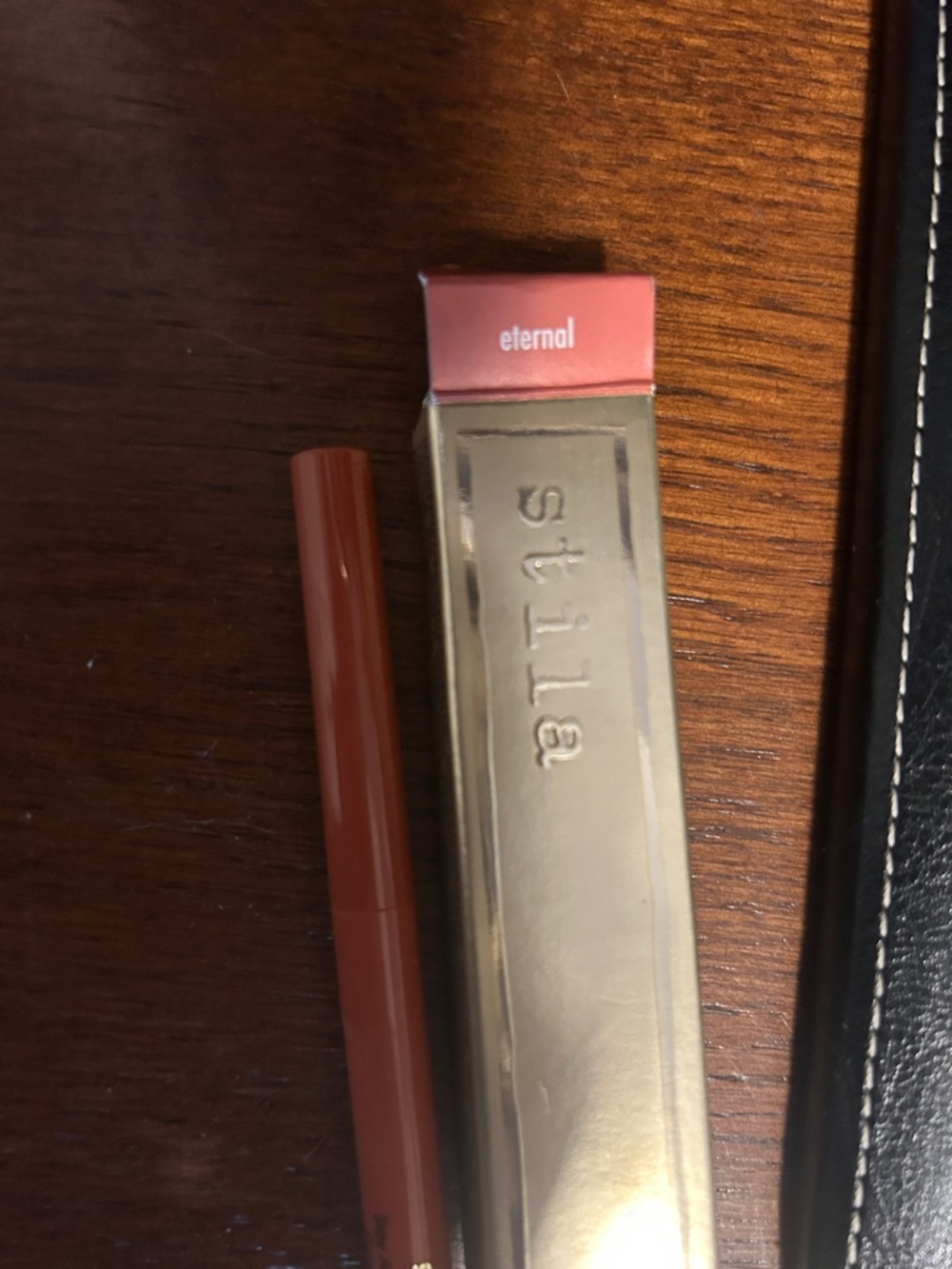 Stila dual lip liner